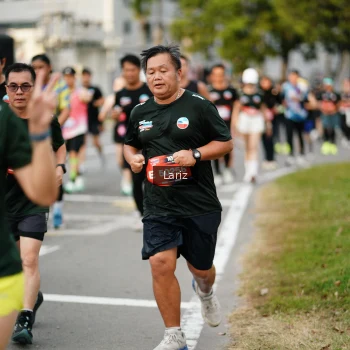 Runner Photo 3693800