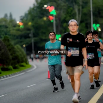 Runner Photo 3693815