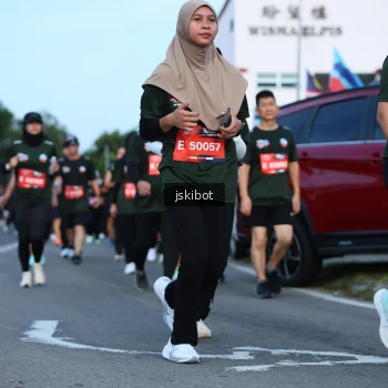 Runner Photo 3693821