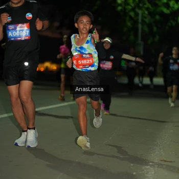 Runner Photo 3693829