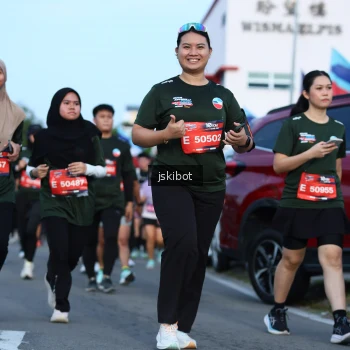 Runner Photo 3693840