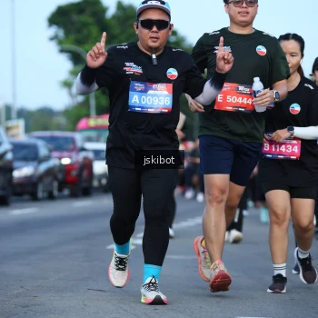 Runner Photo 3693869