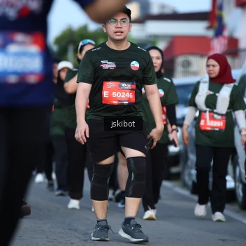 Runner Photo 3693877