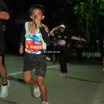 Runner Photo 3693880