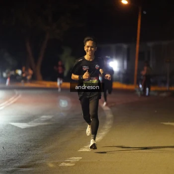 Runner Photo 3693899