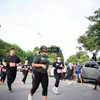 Runner Photo 3693906