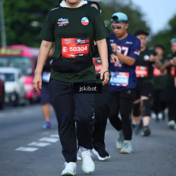 Runner Photo 3693914