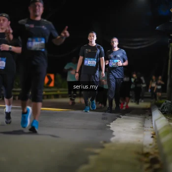 Runner Photo 3693945