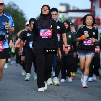Runner Photo 3693966