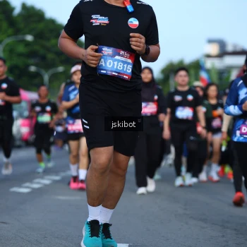Runner Photo 3693995