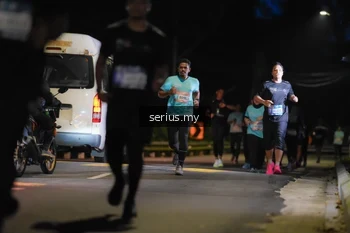Runner Photo 3693999