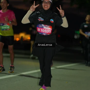 Runner Photo 3694004