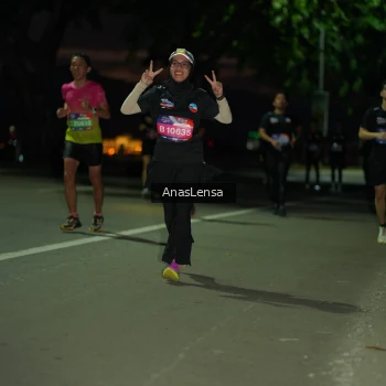 Runner Photo 3694022