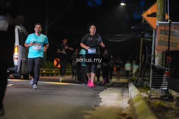 Runner Photo 3694023