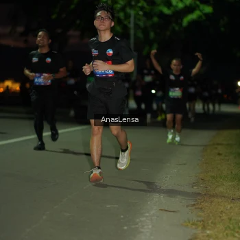 Runner Photo 3694031