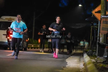 Runner Photo 3694053