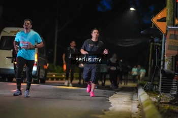 Runner Photo 3694065