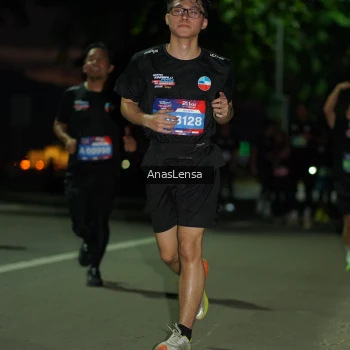 Runner Photo 3694068
