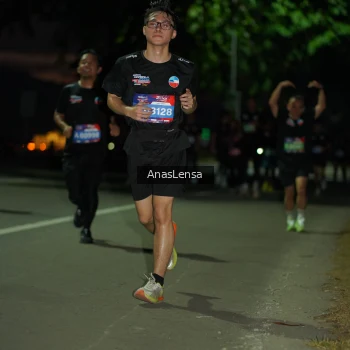 Runner Photo 3694069
