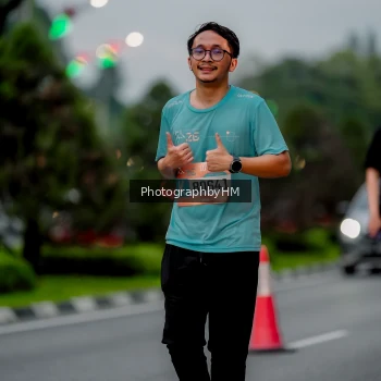 Runner Photo 3694095