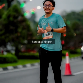Runner Photo 3694105