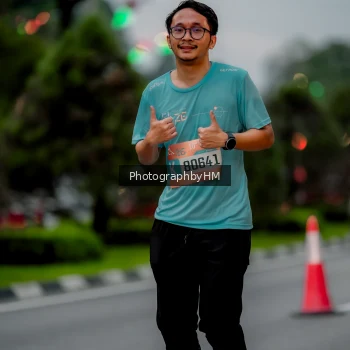 Runner Photo 3694122