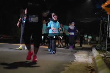 Runner Photo 3694132