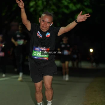 Runner Photo 3694135