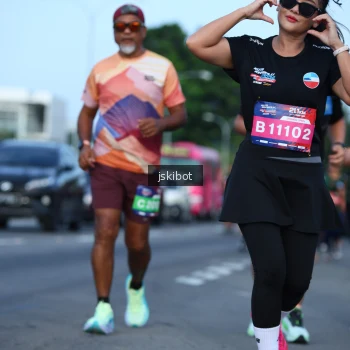 Runner Photo 3694143