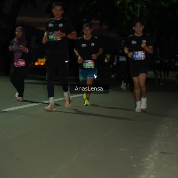 Runner Photo 3694153