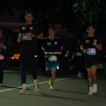 Runner Photo 3694154