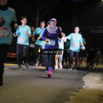 Runner Photo 3694245