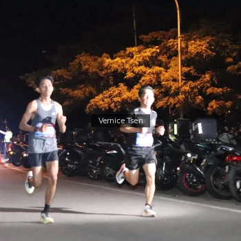 Runner Photo 3694249