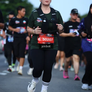Runner Photo 3694254