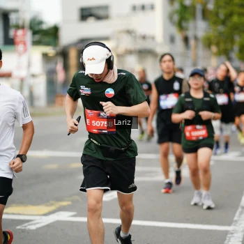 Runner Photo 3694272