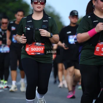 Runner Photo 3694273