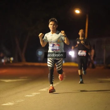 Runner Photo 3694281