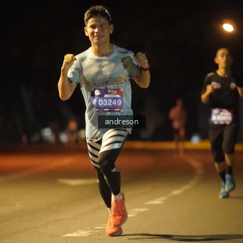Runner Photo 3694283