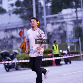 Runner Photo 3694288
