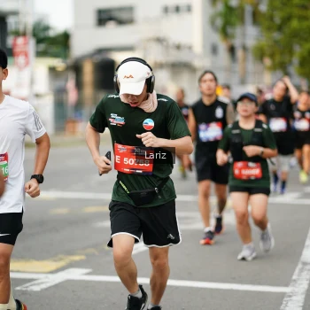 Runner Photo 3694295
