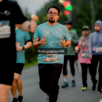 Runner Photo 3694301