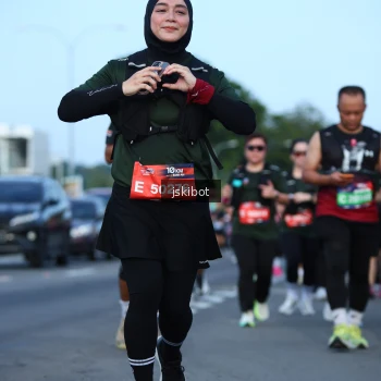 Runner Photo 3694315