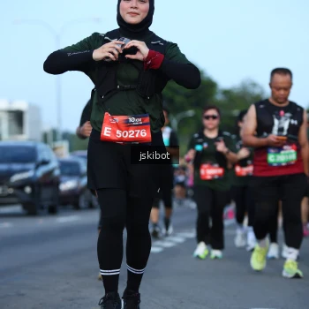 Runner Photo 3694325