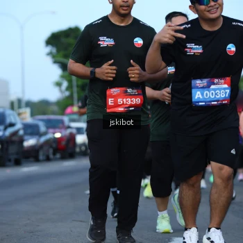Runner Photo 3694330