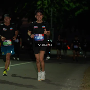 Runner Photo 3694333