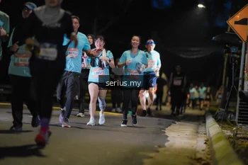 Runner Photo 3694346