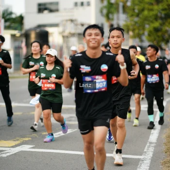 Runner Photo 3694352