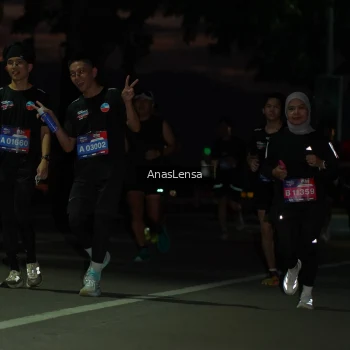 Runner Photo 3694364
