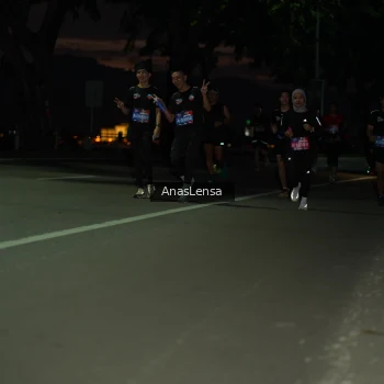 Runner Photo 3694366