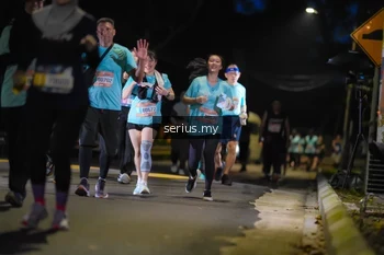 Runner Photo 3694374